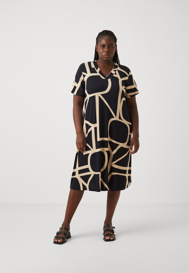 ONLY Carmakoma - CARFYRLA LIFE - Jersey dress - black, Enlarge