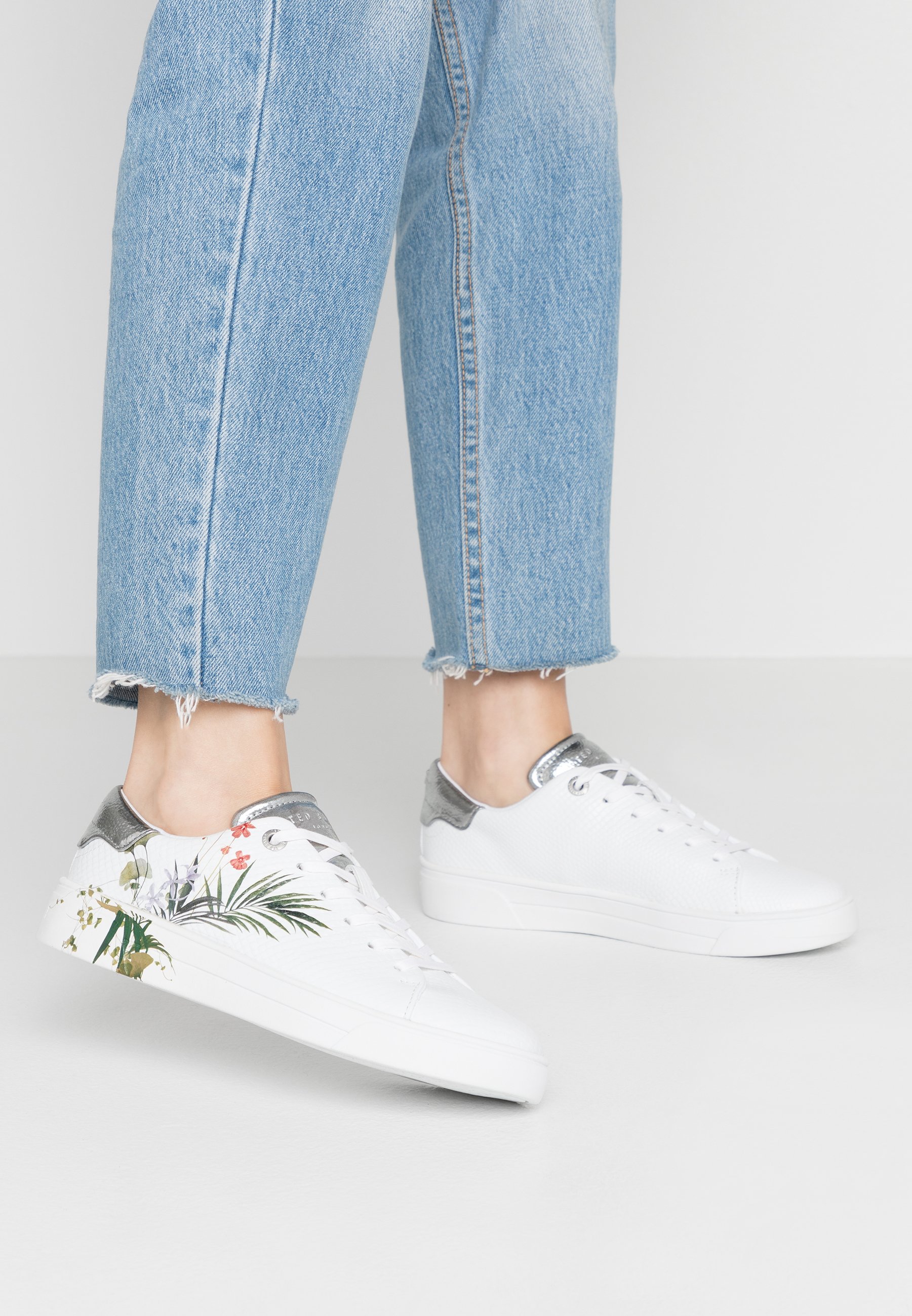 ted baker penil trainers