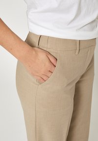 Minus Nohavice - sand gray