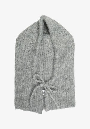 Bufanda de punto gris con textura acanalada, que presenta un cierre de lazo en la parte frontal. Material suave y difuso con forma redondeada.