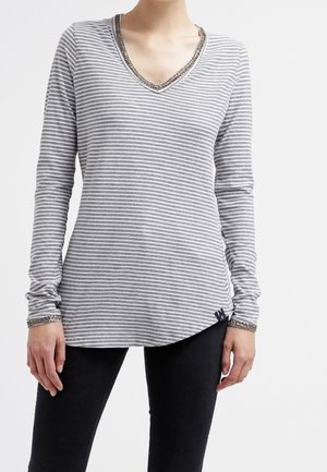 Long sleeved top - grey