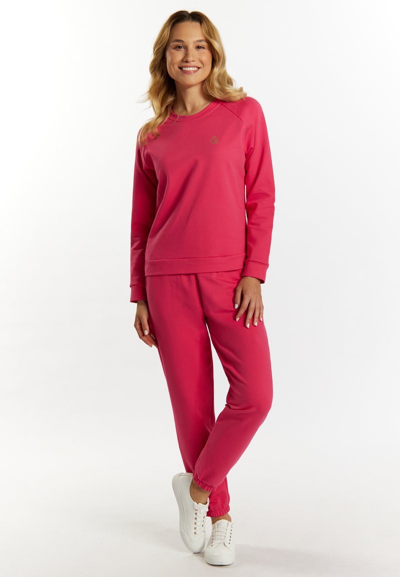 Miracle. mama and woman. GOLDEN QUEEN MONIKA - Bluza