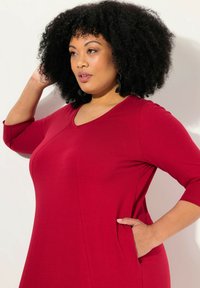 Ulla Popken V-NECK  - Langarmshirt - dark red