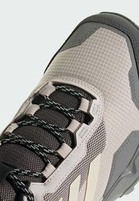 Adidas Terrex EASTRAIL 2 - Fjellsko - putty mauve    white   linen green