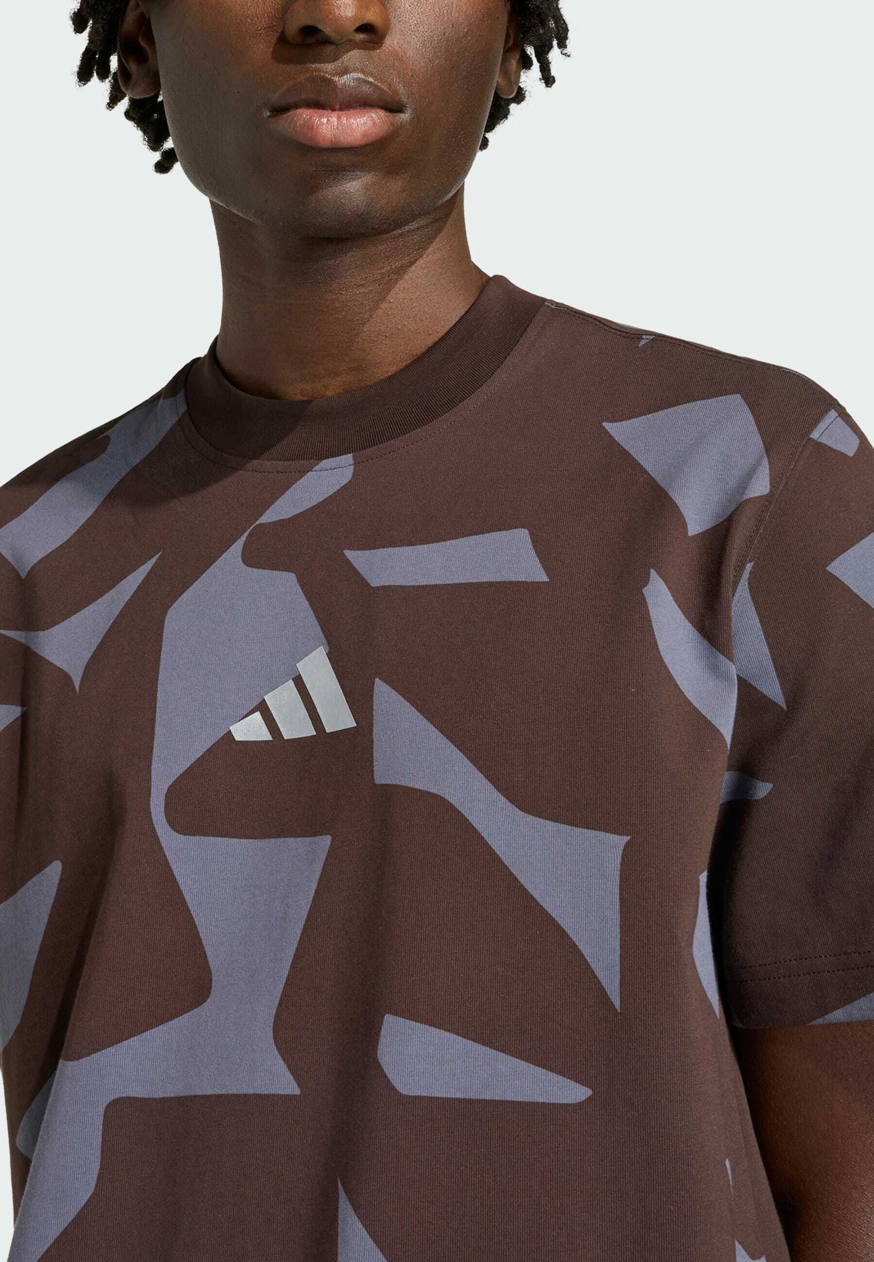 adidas Performance AMG CAMO SHORT SLEEVE - Print T-shirt - aurora