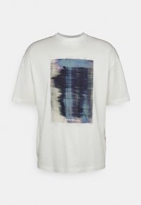 Emporio Armani T-shirt med print - white