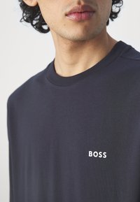 BOSS TEE LONG - Bluză cu mânecă lungă - dark blue