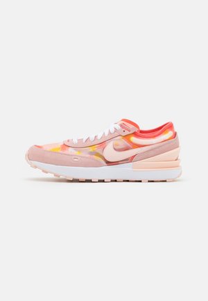 WAFFLE ONE UNISEX - Sneakersy niskie - pale coral/magic ember/white/yellow strike
