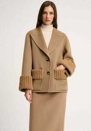 Luisa Spagnoli SONICO - Blazer - cammello