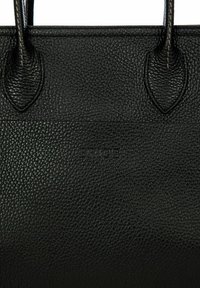 Thumbnail Image 4