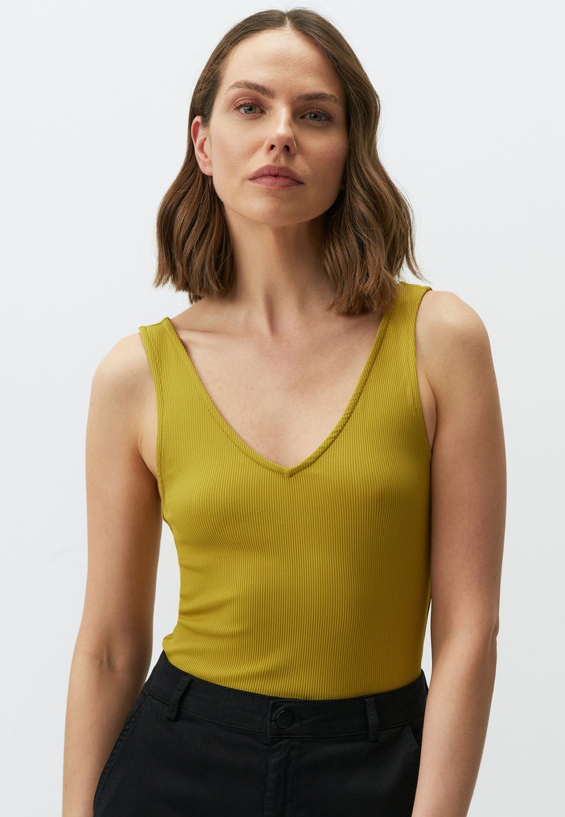 Jimmy Key V NECK SLEEVELESS - Top - oil green