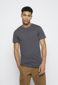 Only & Sons ONSMATT LONGY TEE 5 PACK - T-shirt básica - white/dark/blue/ melange/cab