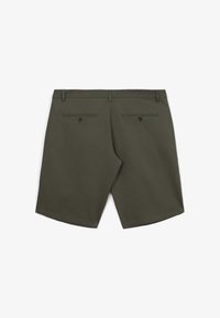 Unselected, verde militare