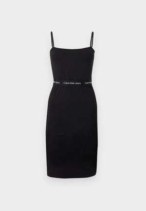 Fekete, térdig érő ujjatlan ruha vékony pántokkal és Calvin Klein Jeans logóval az elasztikus derékszalagon.