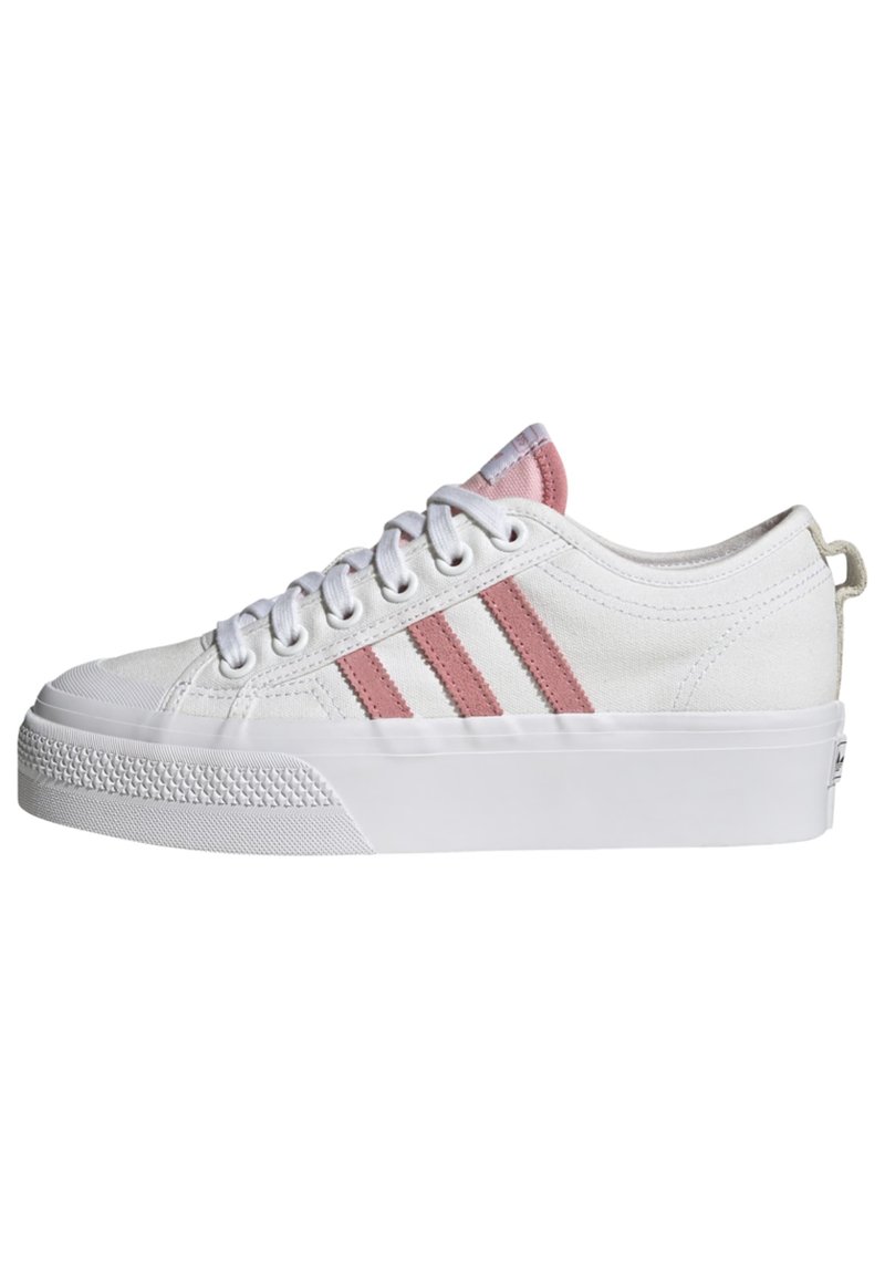 adidas Originals NIZZA PLATFORM W Trainers ftwr white/white
