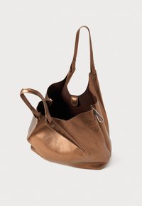 Gianni Chiarini DUA - Rankinė - toasted/moro