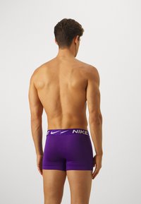 Nike Underwear ESSENTIAL TRUNK 3 PACK - Boxer alsónadrág - field purple/bright mandarin/stadium green