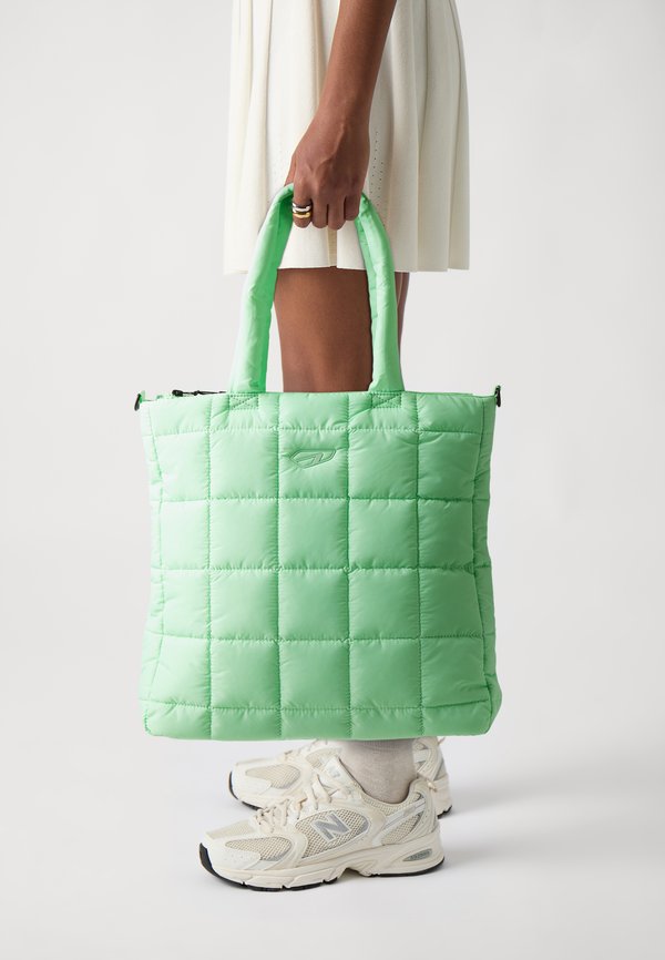 ARKK PADDED LOGO UNISEX - Tote bag - pastel lime4