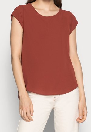 Roestkleurige blouse met korte mouwen, voorzien van een ronde hals en een losse pasvorm, gemaakt van zachte, lichtgewicht stof.