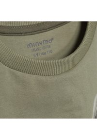 Minymo MITSHIRT - Top dugih rukava - grün
