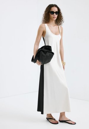 Mango ADULT - Robe de jour - beige