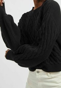 VILA Stickad tröja - black