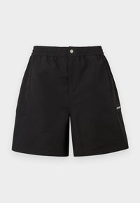 Μαύρο σορτς κατασκευασμένο από ελαφρύ ύφασμα με ελαστική μέση, εμπρόσθιες τσέπες και πλαϊνή τσέπη cargo. Απλός, χρηστικός σχεδιασμός.