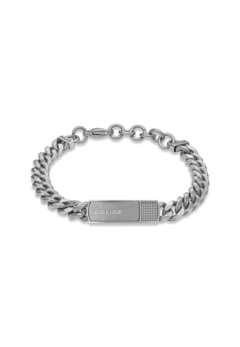 Bracciale in metallo argentato con un design a catena spessa e una chiusura rettangolare con superficie testurizzata e logo "POLICE" inciso.