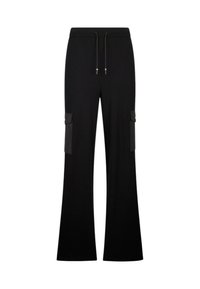 Schwarze Cargo-Hosen mit weitem Schnitt, Kordelzugbund und zwei seitlichen Taschen. Der Stoff wirkt glatt mit einer einheitlichen, gleichmäßigen Textur.