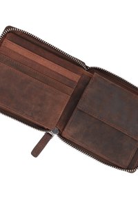Brązowy skórzany portfel z zamkiem błyskawicznym, wyposażony w liczne przegródki na karty, większą przegrodę oraz fakturowane wykończenie.