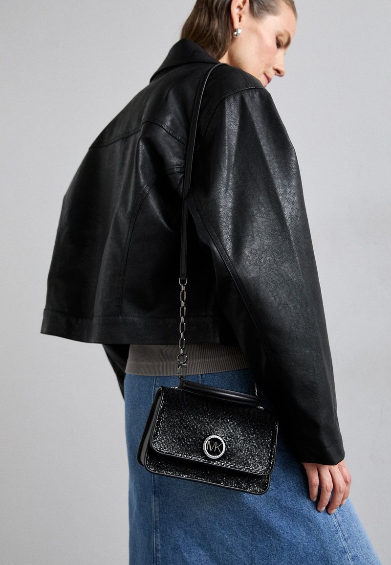 MICHAEL Michael Kors DELANCY CROSSBODY - Handtas - black/zwart - Zalando.nl