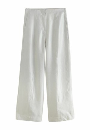 Witte wijduitlopende broek met hoge taille, voorplooi en een verborgen sluiting met knoop en rits.