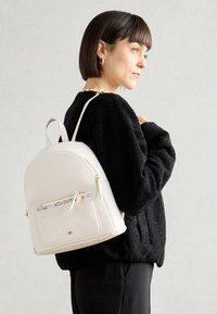 Non sélectionné, offwhite