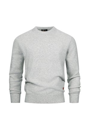 Hellgrauer gestrickter Pullover mit Rundhalsausschnitt, gerippten Bündchen und Saum. Verfügt über ein kleines Leder-Logo-Tag an der Seite.
