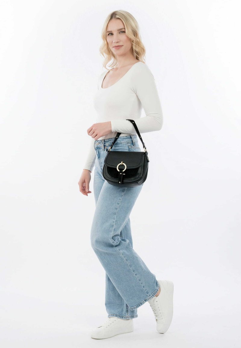 Tamaris CARO - Handtas - black