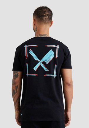 INKED BLADES CREW NECK - T-shirt con stampa - black
