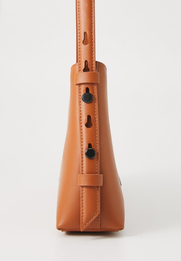 KARL LAGERFELD JEANS - Handbag - sugar almond3