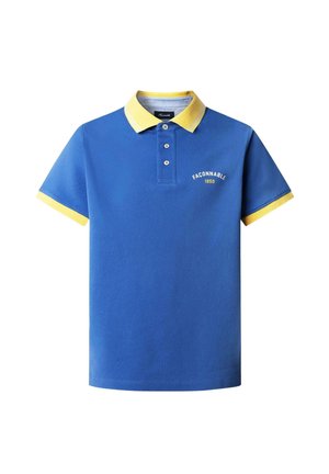 Blaues Poloshirt aus Baumwolle mit gelbem Kragen und Ärmelakzenten. Verfügt über drei Knöpfe und "FACONNABLE 1950" auf der Vorderseite gestickt.
