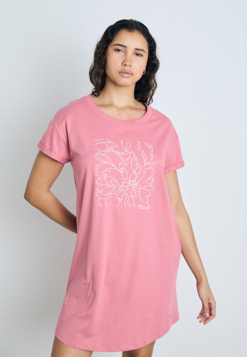 Triumph NIGHTDRESSES  - Nachtjapon - salsa