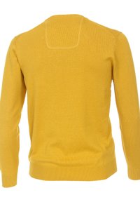 Geel lange mouwen trui, gemaakt van zachte gebreide stof, met een ronde halslijn, geribbelde manchetten en een eenvoudige, gladde textuur.
