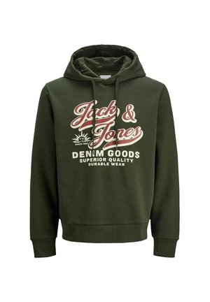 Maslinasto zeleni dukserica s prednjim printom, na kojem piše "Jack & Jones" u crvenoj i krem boji, kapuljača s vezicom i rebrasti manžeti i rub. Mekani materijal.