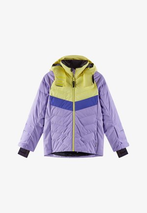 Ispunjena jakna s kapuljačom, u blokovima žute, ljubičaste i plave boje. Ima dvosmjerna prednja patentna zatvarač i elastične manžete.