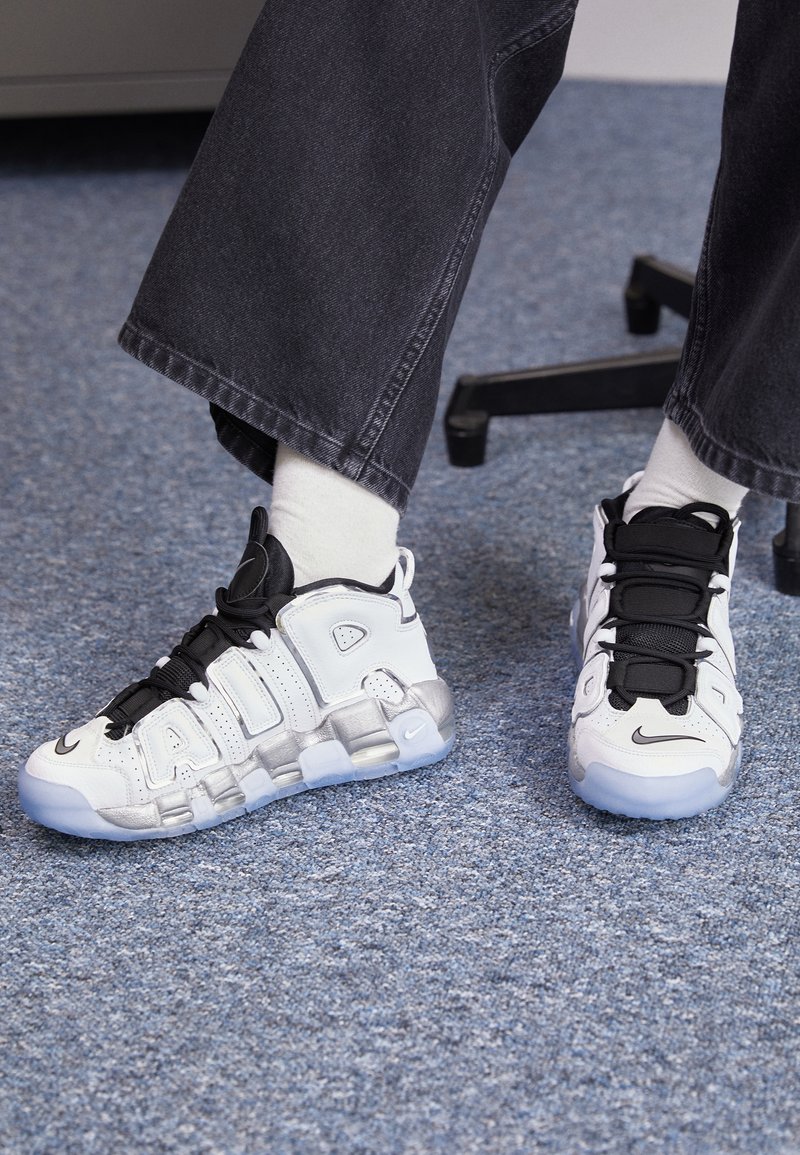 Nike uptempo metallic silver Clearance