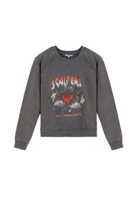 Sudadera gris con un acabado desgastado, cuello redondo y mangas raglán. La parte frontal presenta una impresión gráfica con texto y un diseño de corazón.