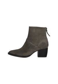 Szare zamszowe botki za kostkę z ostrym noskiem i grubym obcasem. Posiadają boczny zamek błyskawiczny oraz wytłoczone logo na obcasie. Gładka faktura.