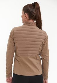 Endurance Outdoorjakke - camel