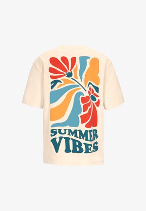 Beige T-Shirt mit einem roten, blauen und orangefarbenen abstrakten Blumenmuster und dem Text "SUMMER VIBES" auf dem Rücken.