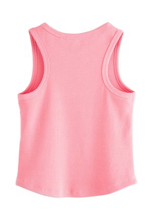 Débardeur côtelé rose avec un col rond et des emmanchures larges. Texture lisse et ourlet droit. Aucun motif ni détail supplémentaire.