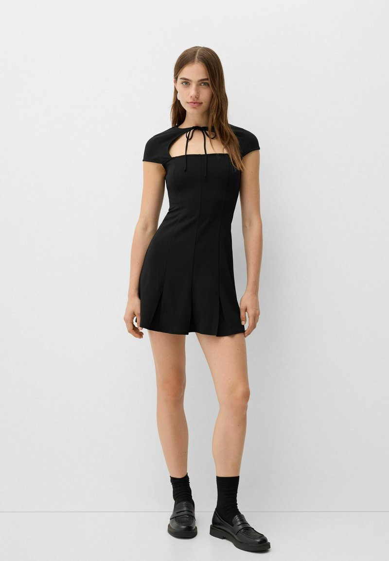 Bershka Jurk zwart