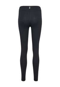 Czarne, elastyczne legginsy z wysokim stanem i gładką fakturą. Posiadają małe białe logo na tylnym pasie.